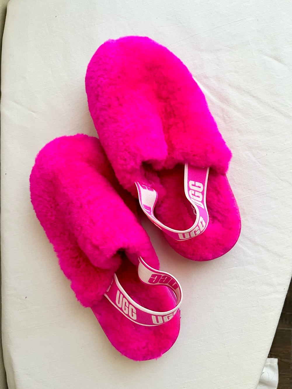 UGG Kids Hot Pink Fluff Slingback Slides